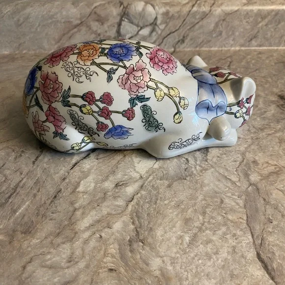 Vintage WBI Chinese Floral Ceramic Figurine Hand-Painted Sleeping Cat Oriental - Picture 4 of 10